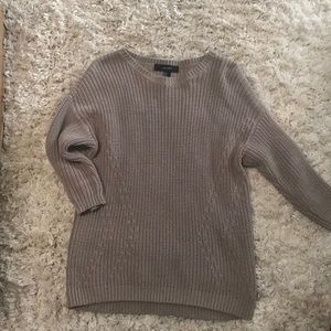 Tan 3/4 sleeve sweater